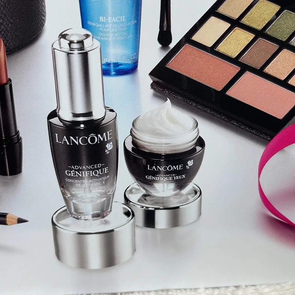 LANCÔME, FEATURING 11 FULL SIZES FAVORITES - Picture 5 of 9